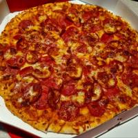 thin crust pepperoni pizza